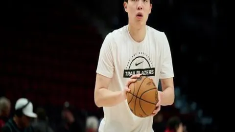 奉俊昊导演透露：因德布劳内粉丝情结，新片命名大变！